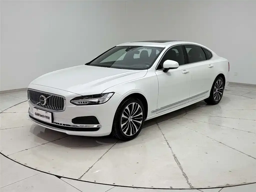 Volvo S90 2024 из CN, фото 4
