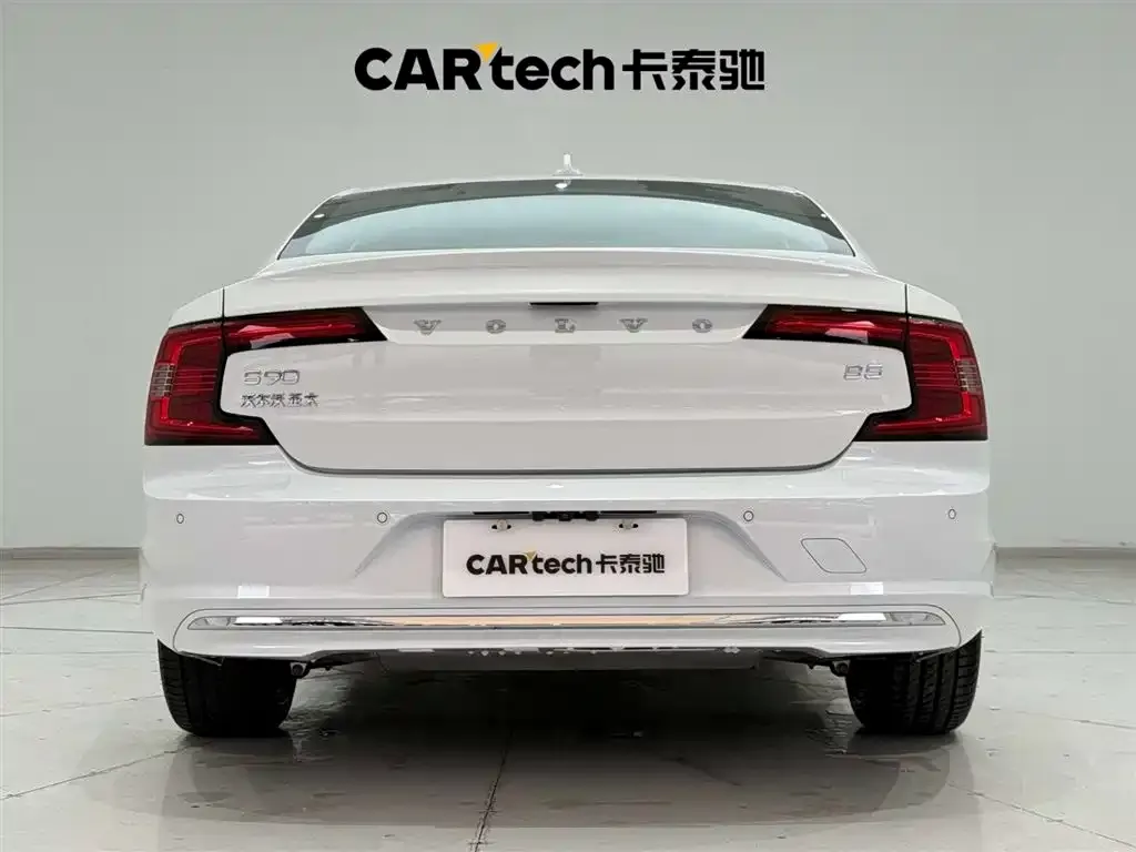 Volvo S90 2024 из CN, фото 6