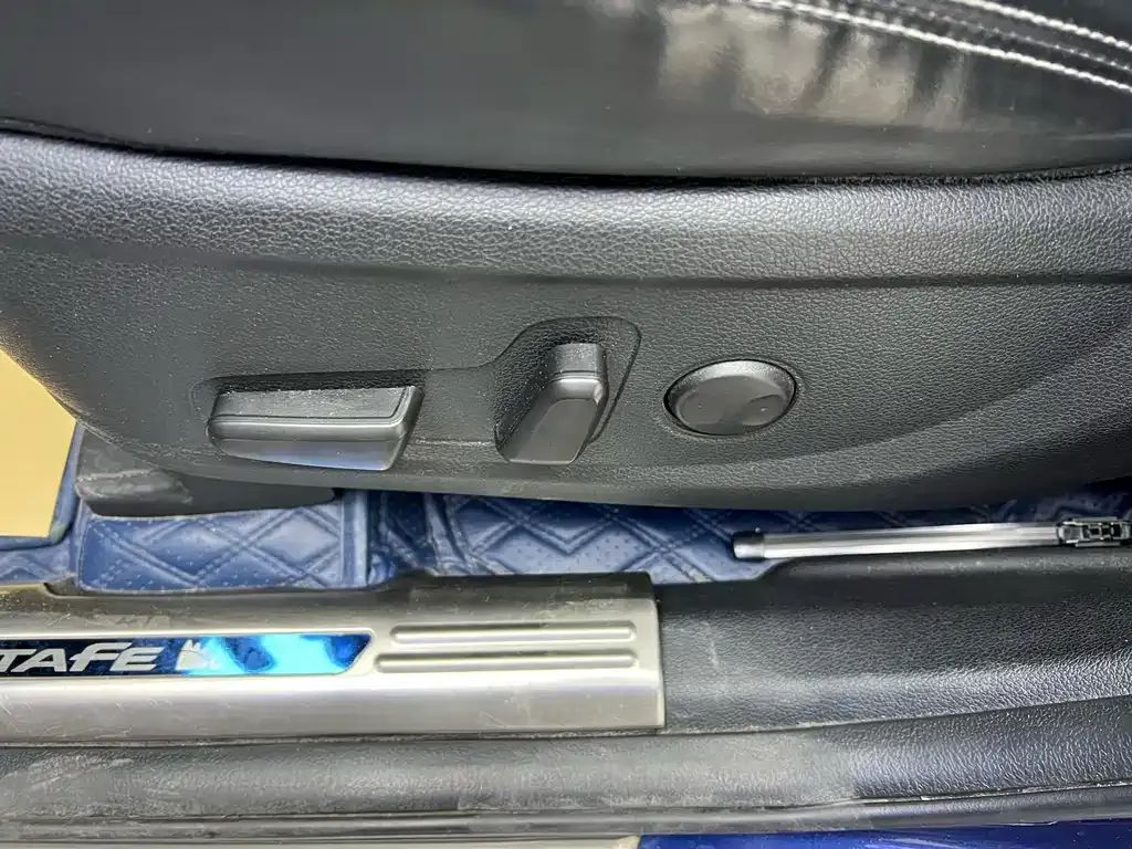 Hyundai Santa Fe 2021 из CN, фото 6