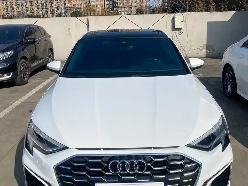 Audi A3 2023 из CN, фото 9
