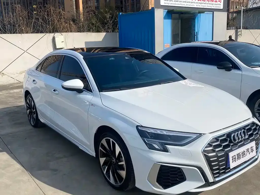 Audi A3 2023 из CN, фото 6
