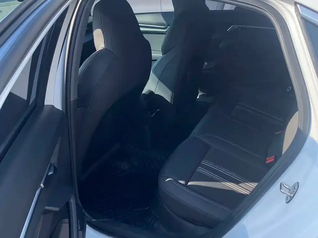 Audi A3 2023 из CN, фото 3