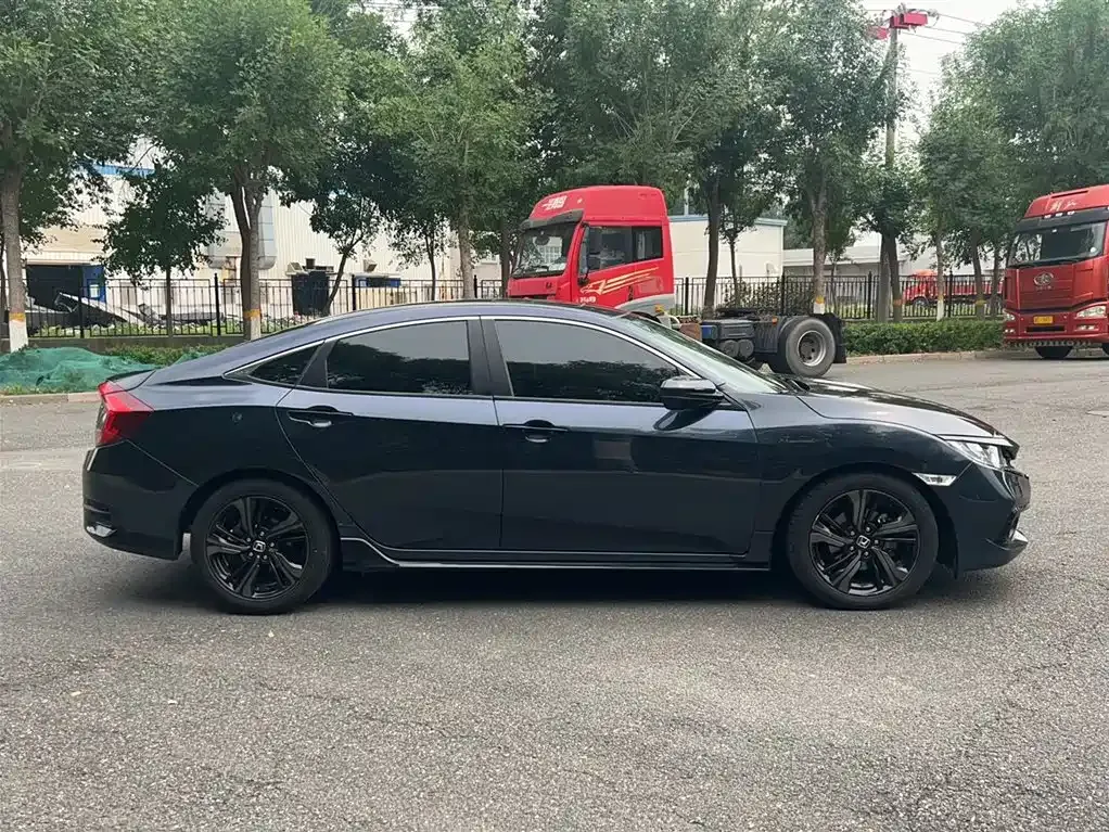 Honda Civic 2021 из CN, фото 9