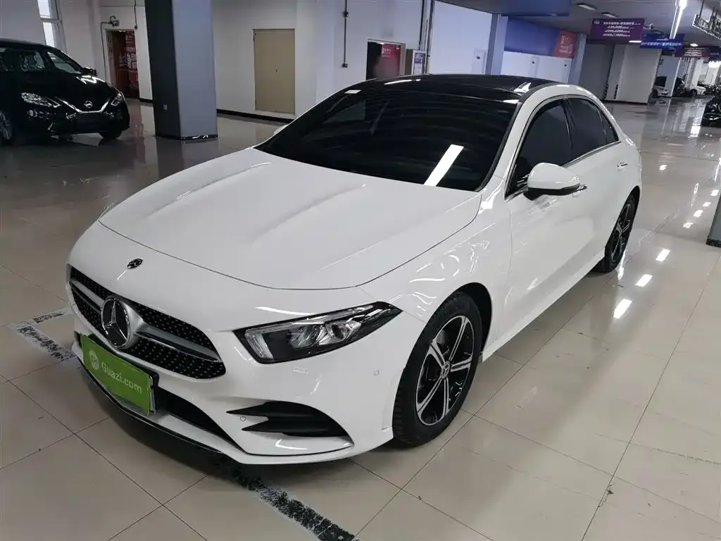 Mercedes-Benz A-Class 2023 из CN, фото 1