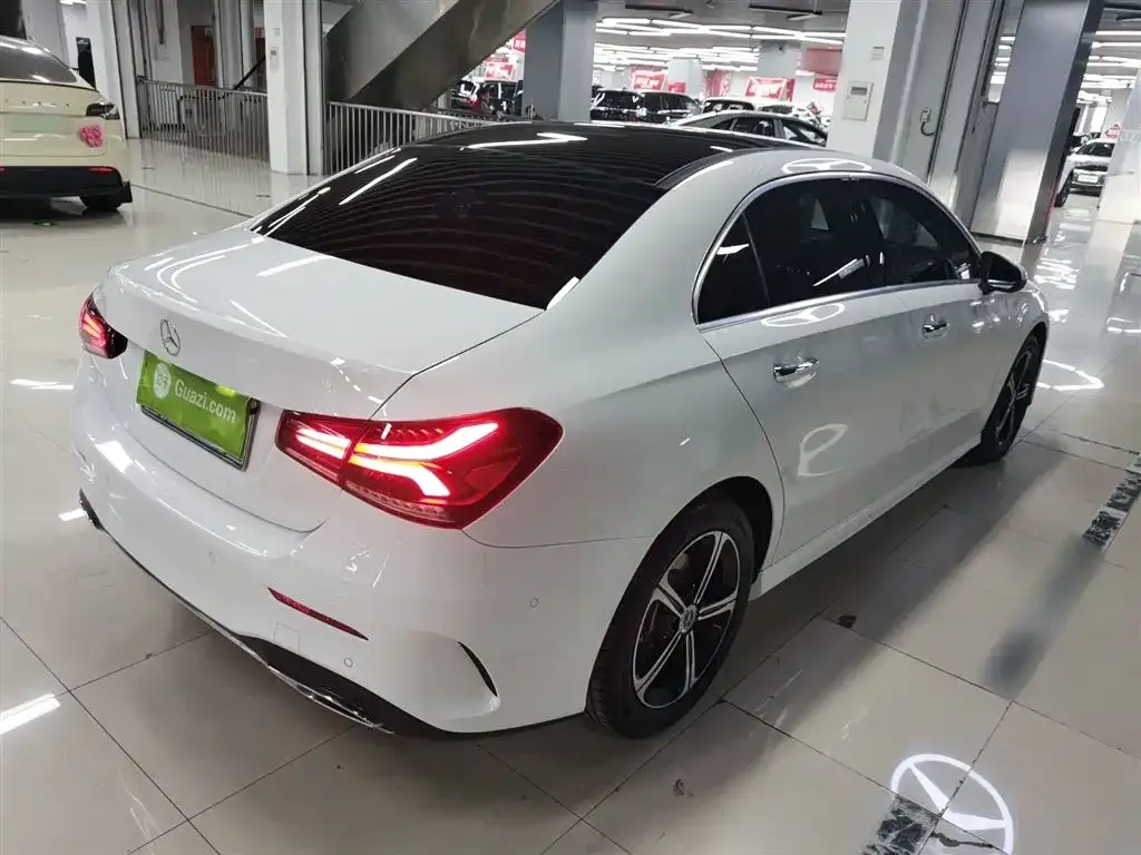 Mercedes-Benz A-Class 2023 из CN, фото 4