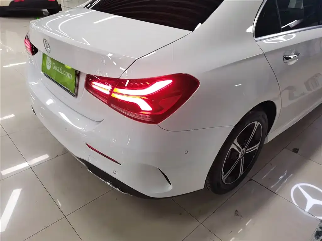Mercedes-Benz A-Class 2023 из CN, фото 2