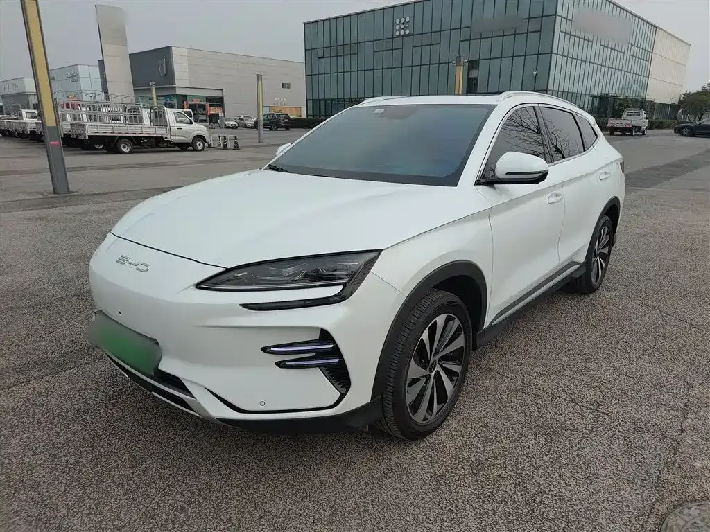 BYD PLUS New Energy — фото 2
