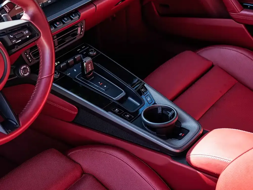 Porsche 911 2024 из CN, фото 10