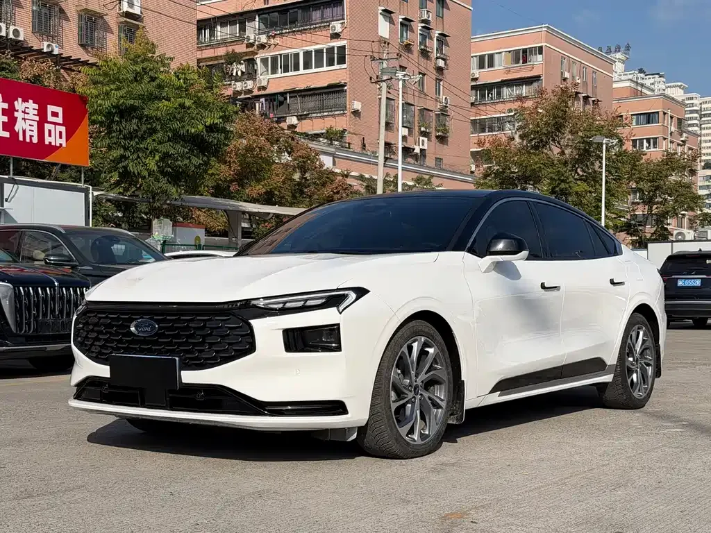 Ford Mondeo 2023 из CN, фото 1