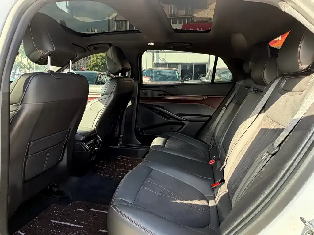 Ford Mondeo 2023 из CN, фото 5