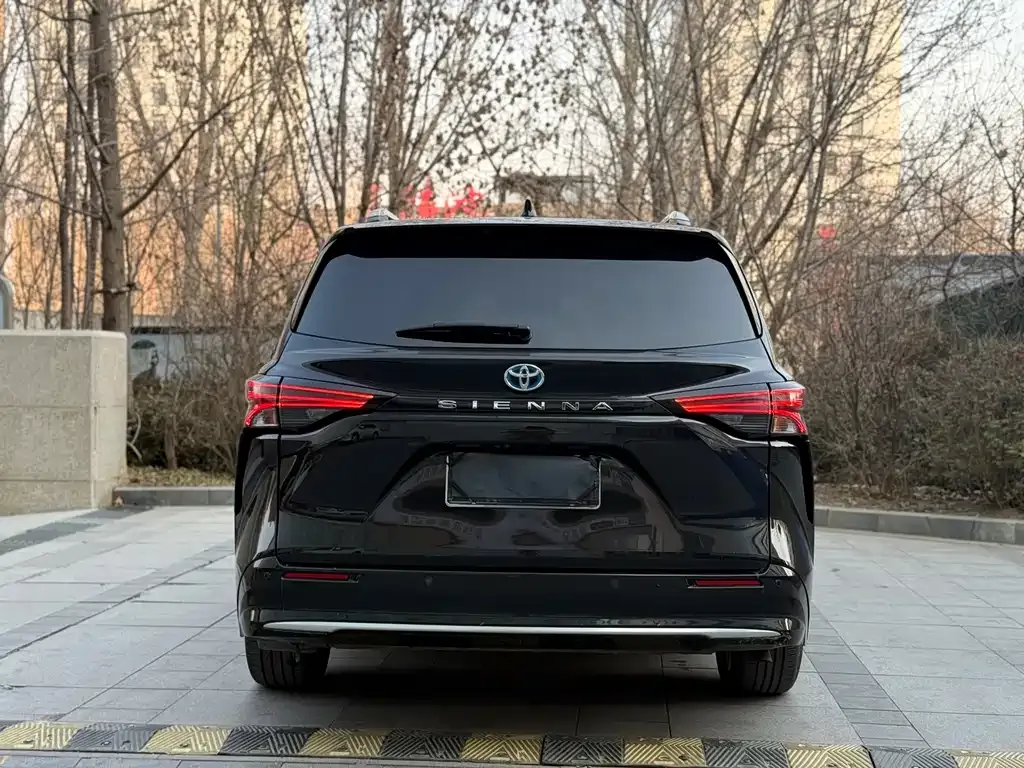Toyota Sienna 2022 из CN, фото 7
