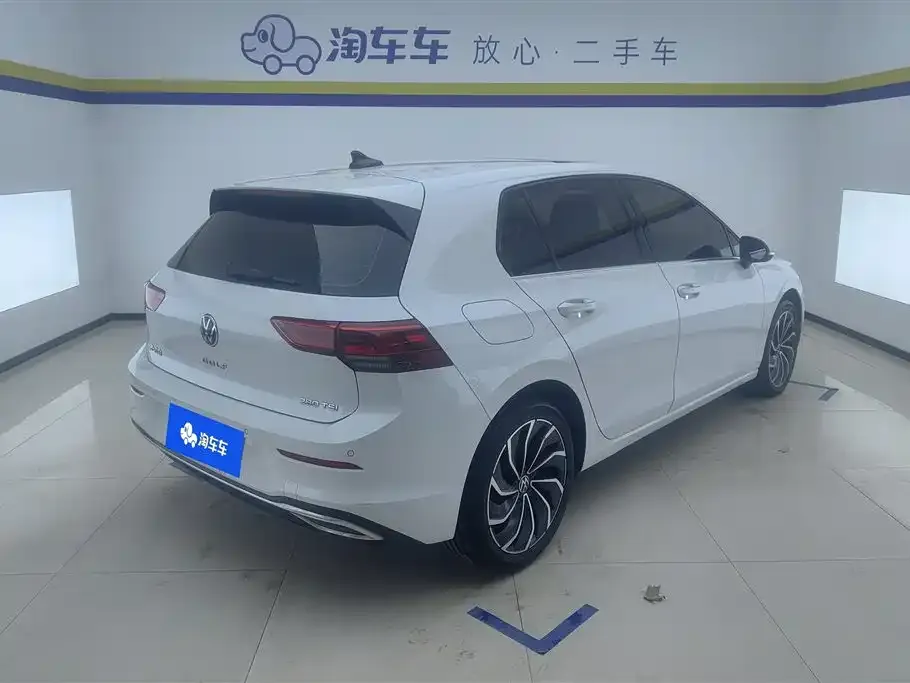 Volkswagen Golf 2021 из CN, фото 6