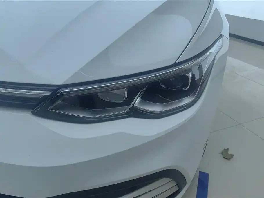 Volkswagen Golf 2021 из CN, фото 3