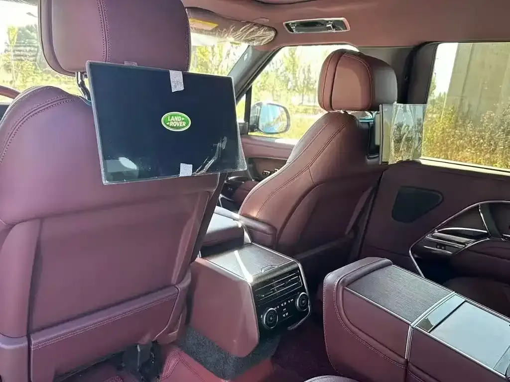 Land Rover Range Rover 2025 из CN, фото 3