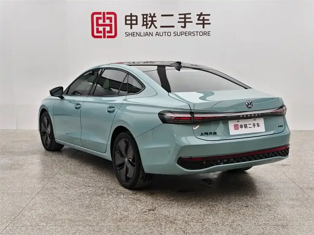 Volkswagen Passat 2024 из CN, фото 2