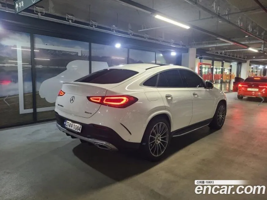 Mercedes-Benz GLE-Class — фото 5