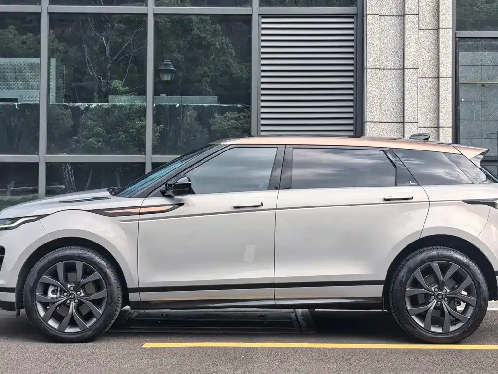 Land Rover Evoque — фото 3