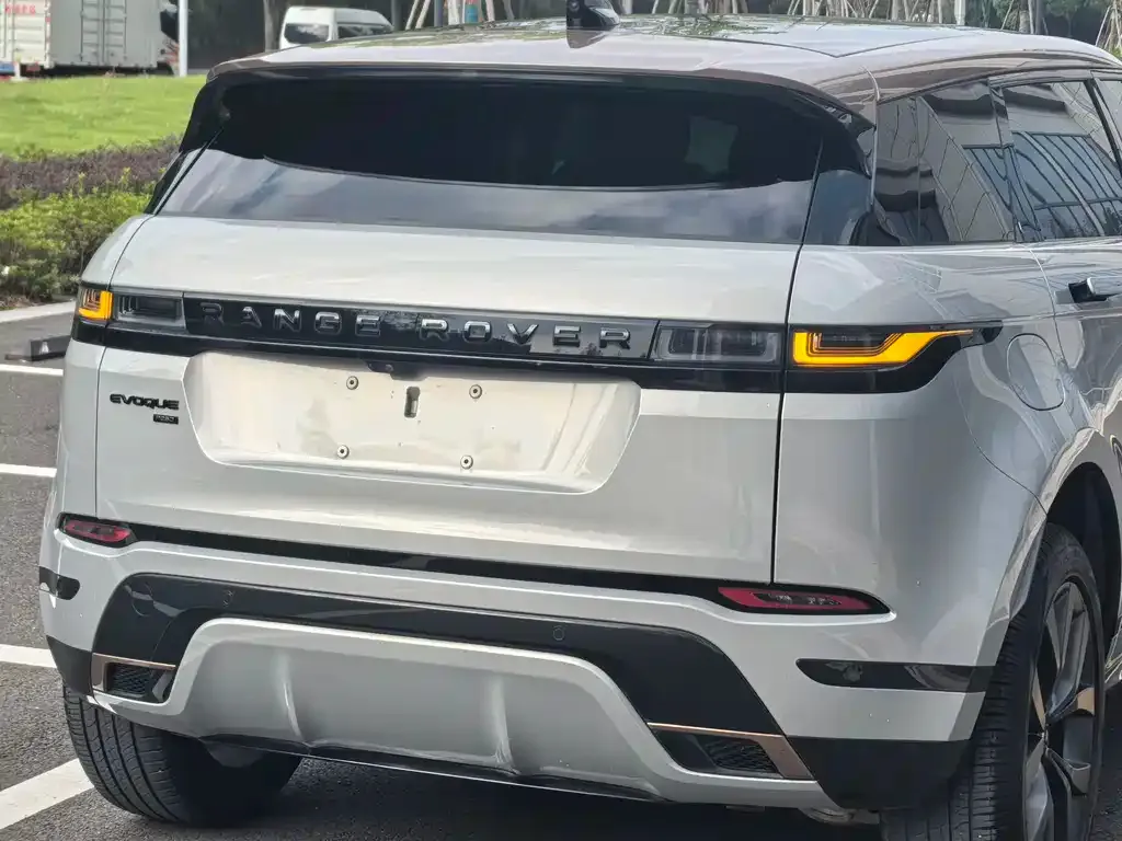 Land Rover Evoque — фото 4