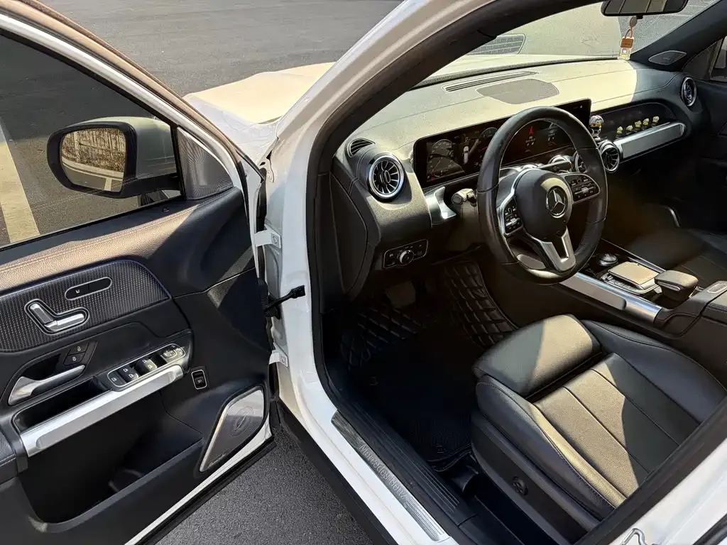 Mercedes-Benz GLB 2021 из CN, фото 3