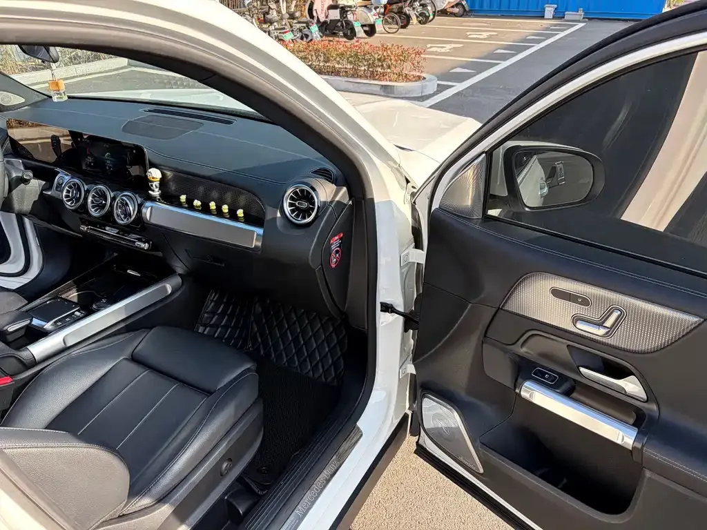 Mercedes-Benz GLB 2021 из CN, фото 6