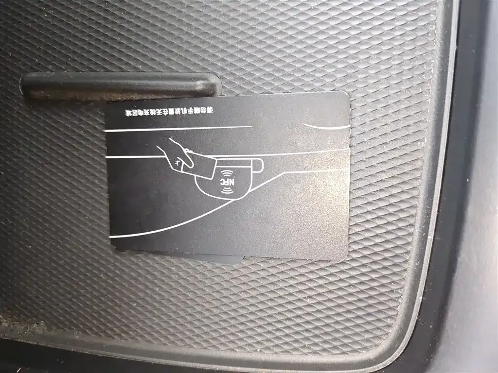 BYD Seal — фото 8