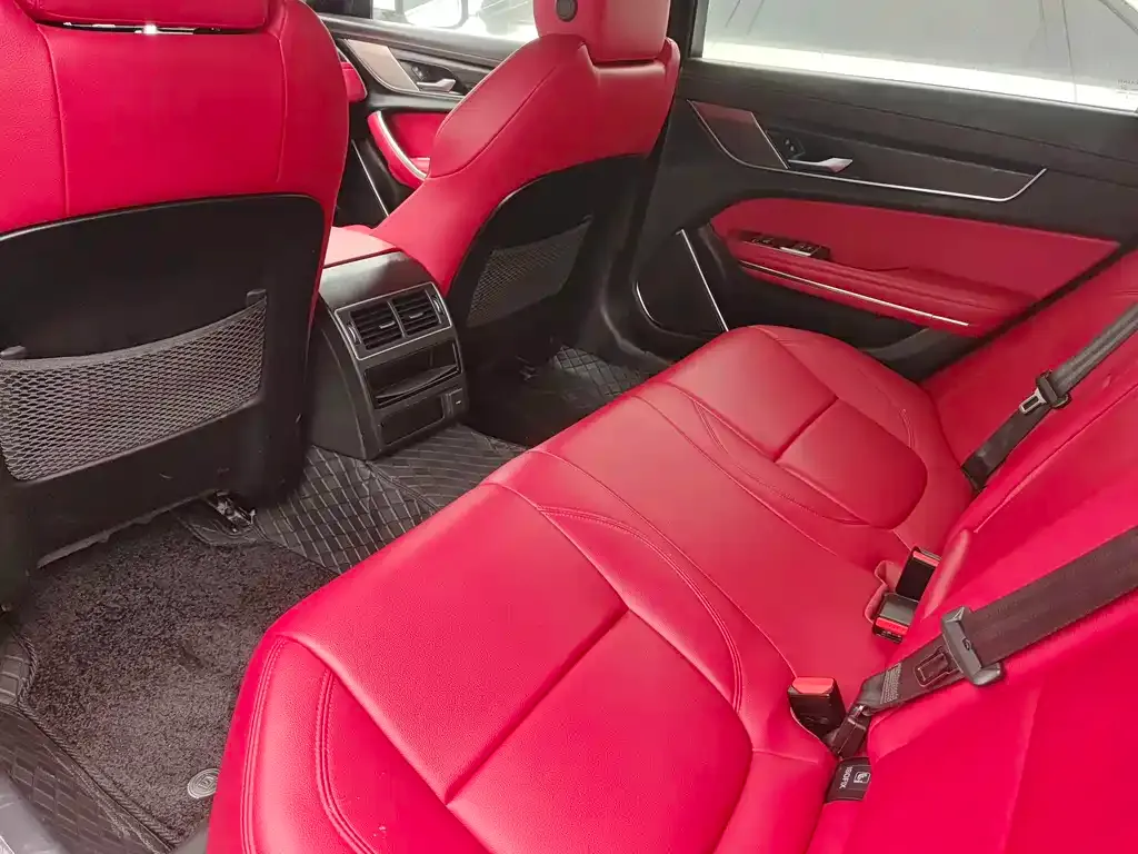 Jaguar XFL 2022 из CN, фото 6
