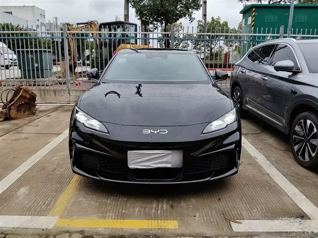 BYD Seal 06GT 2024 из CN, фото 3