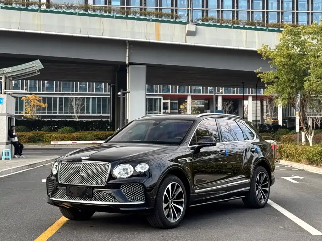 Bentley Bentayga — фото 6
