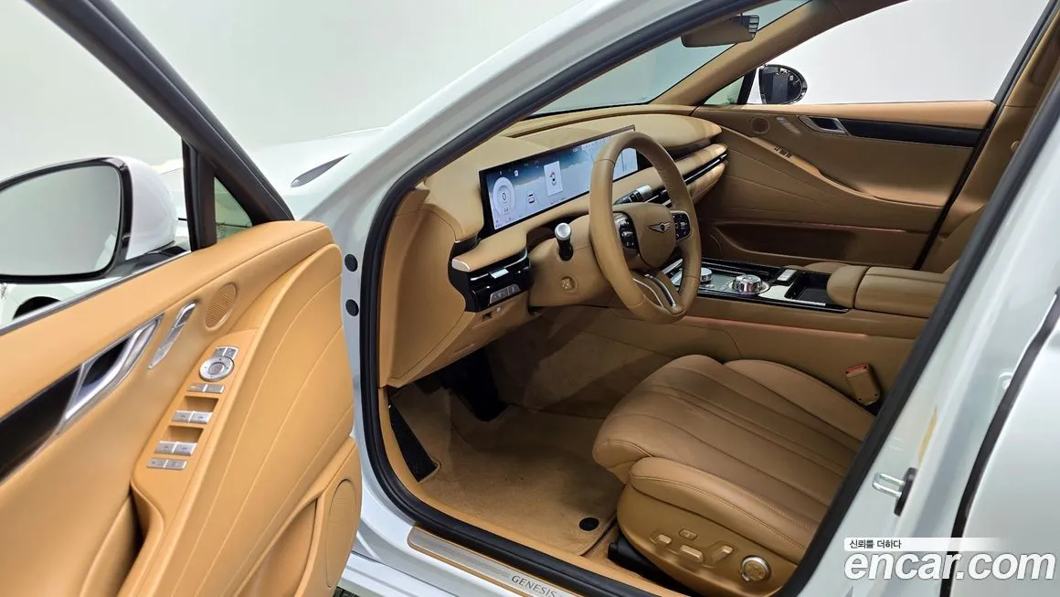 Genesis G80 — фото 10