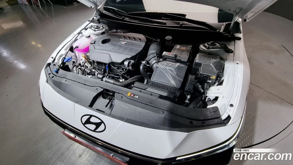Hyundai AVANTE — фото 8