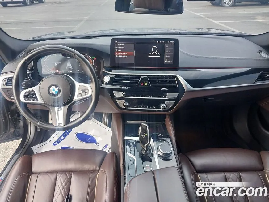 BMW 5-Series 2021 из KR, фото 2