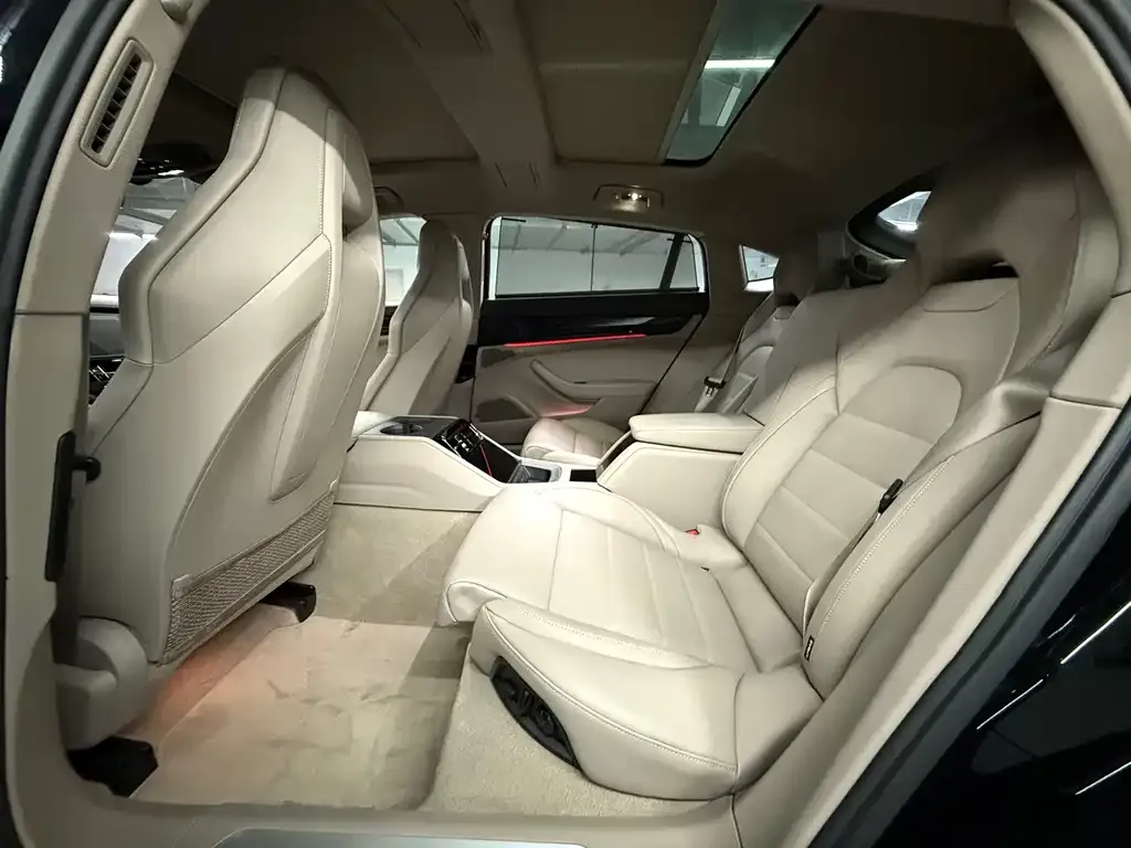 Porsche Panamera 2024 из CN, фото 8