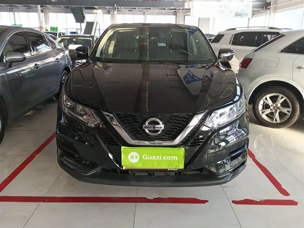 Nissan Qashqai 2022 из CN, фото 2