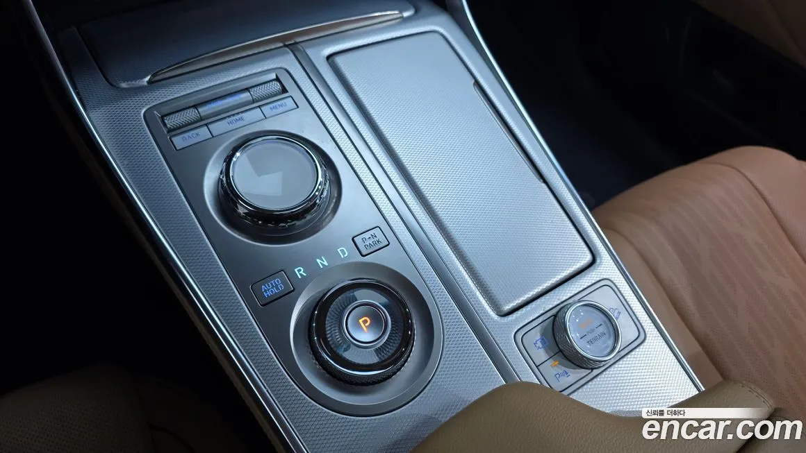 Genesis GV80 — фото 9