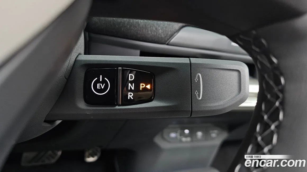 Kia EV3 — фото 9