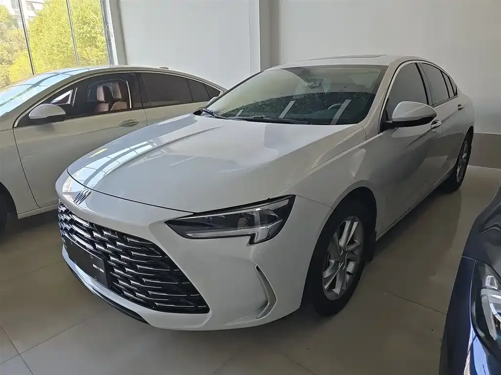 Buick Regal 2023 из CN, фото 1