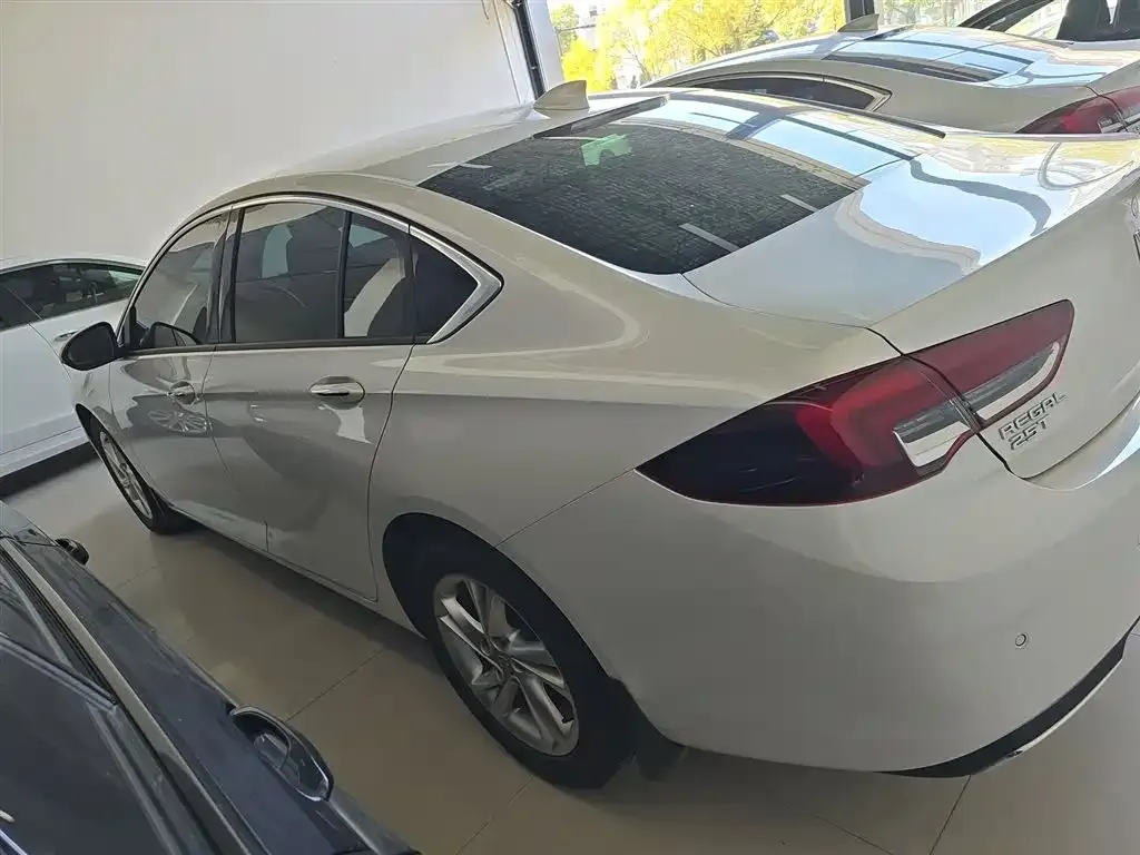 Buick Regal 2023 из CN, фото 5