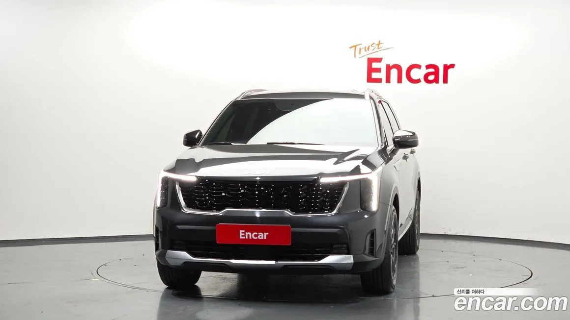 Kia Sorento — фото 7