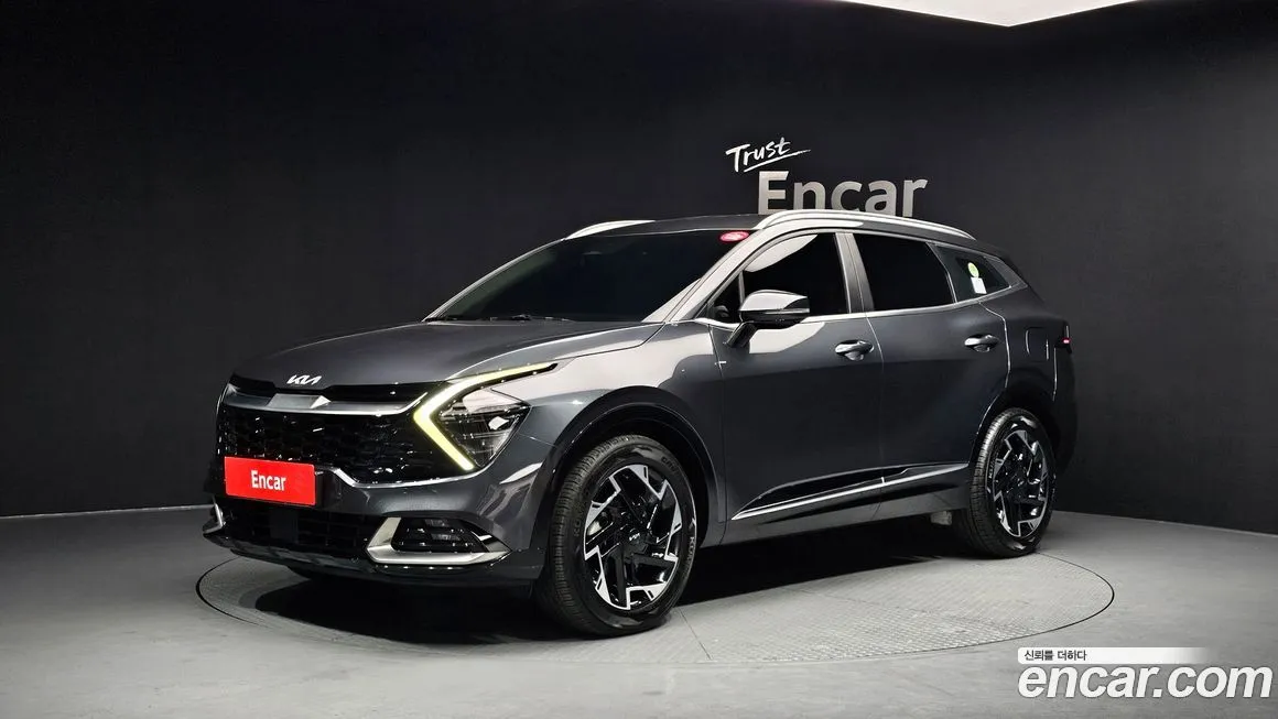 Kia Sportage — фото 1
