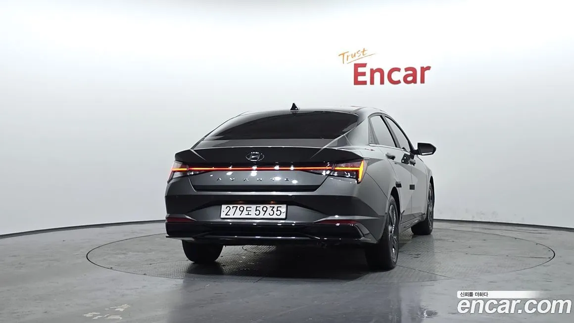 Hyundai AVANTE 2023 из KR, фото 3