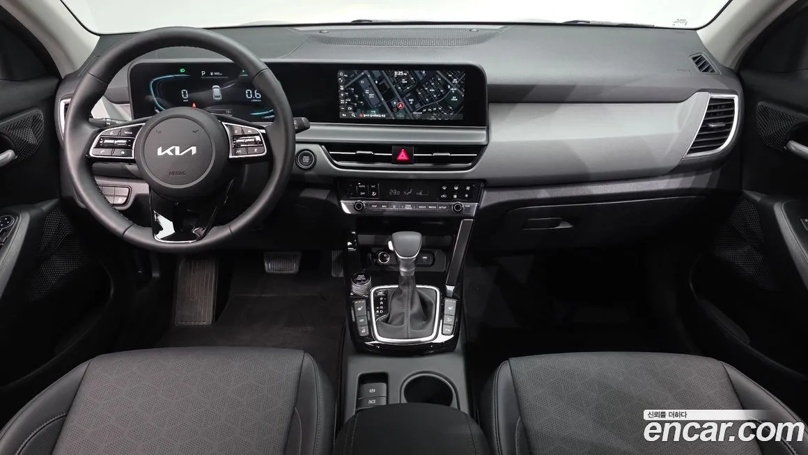 Kia Seltos — фото 10