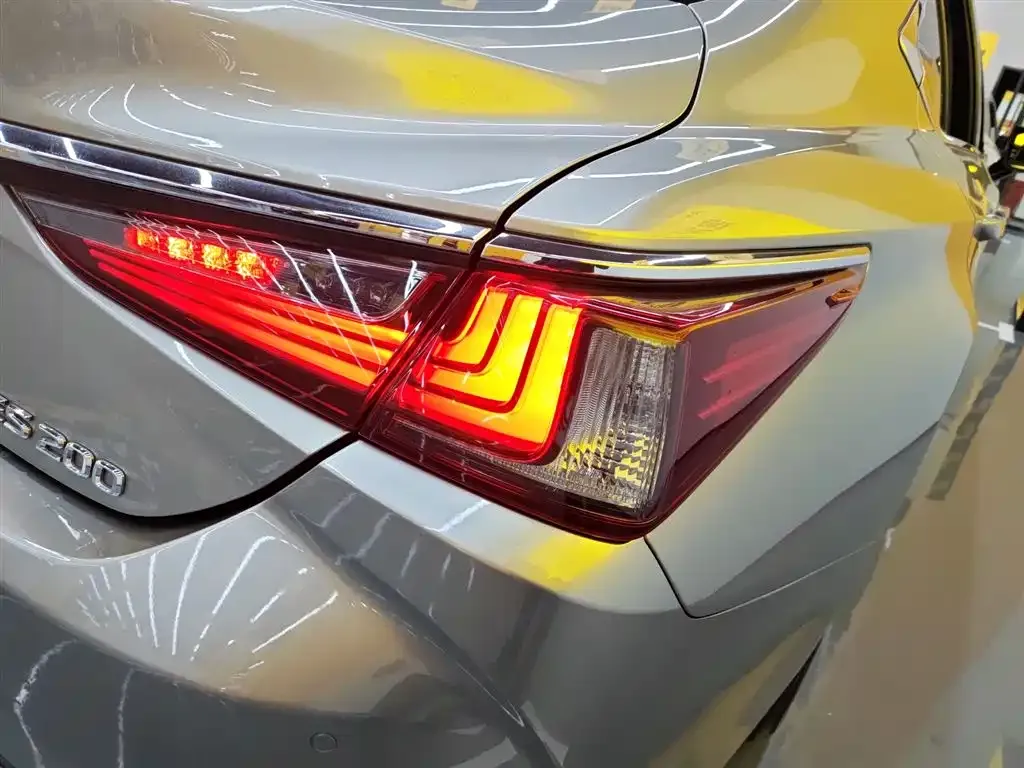 Lexus ES 2024 из CN, фото 10