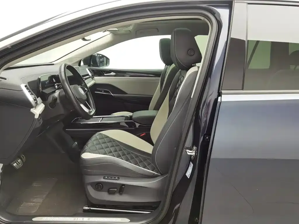 Volkswagen ID.6 Crozz 2022 из CN, фото 7