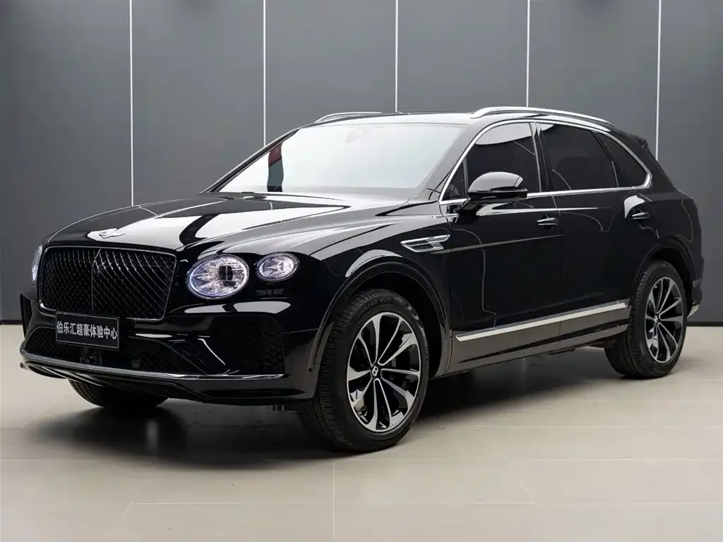 Bentley Bentayga 2024 из CN, фото 4