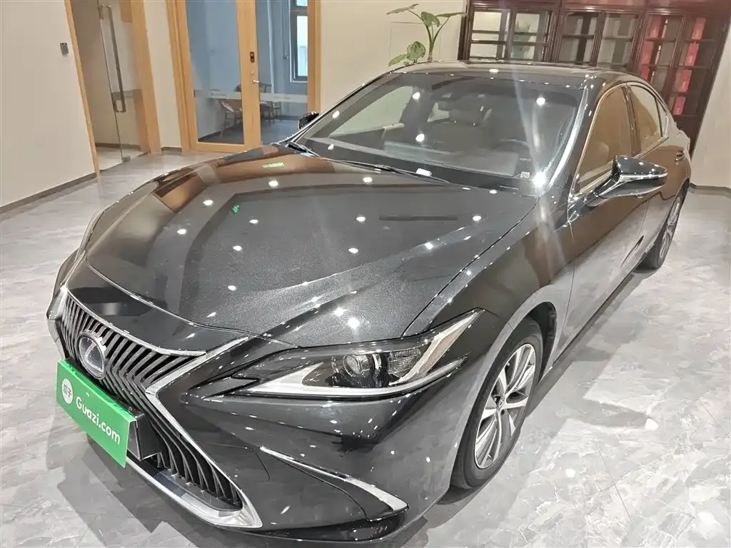 Lexus ES 2021 из CN, фото 8