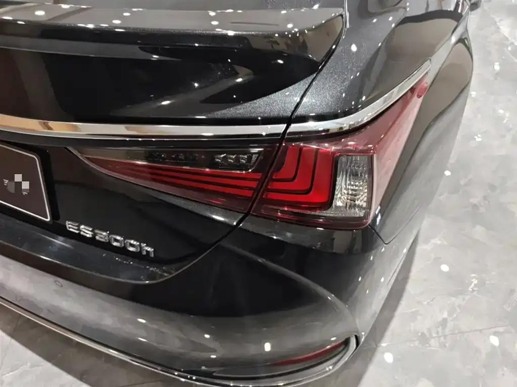 Lexus ES 2021 из CN, фото 4