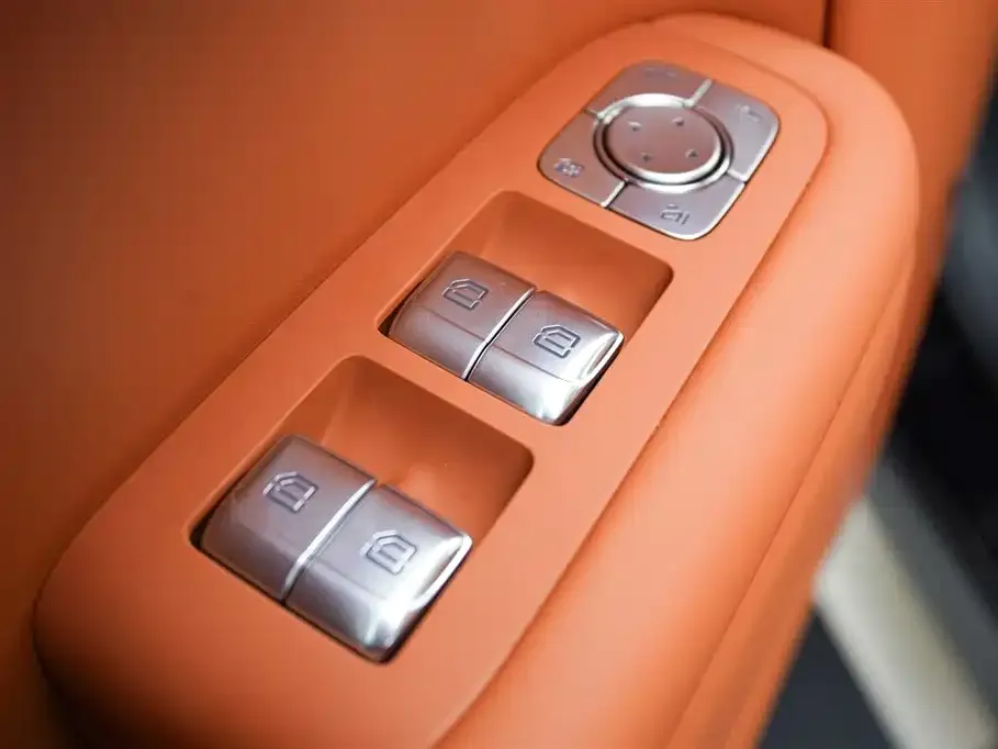 Li Auto L9 2025 из CN, фото 3