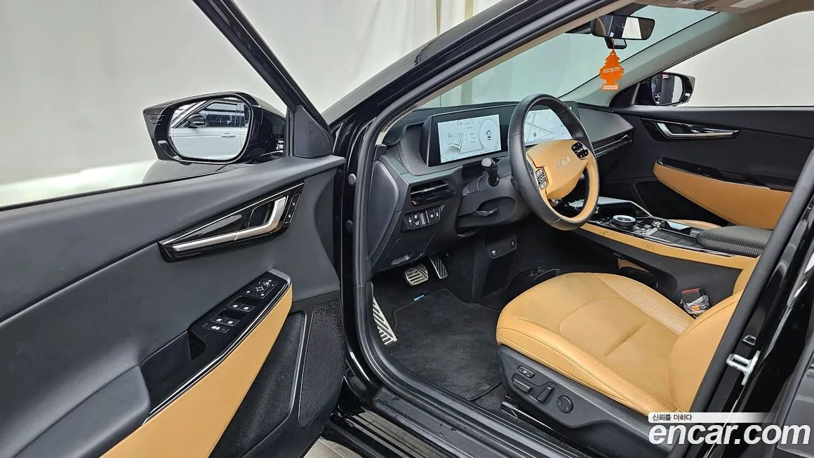Kia EV6 2023 из KR, фото 10