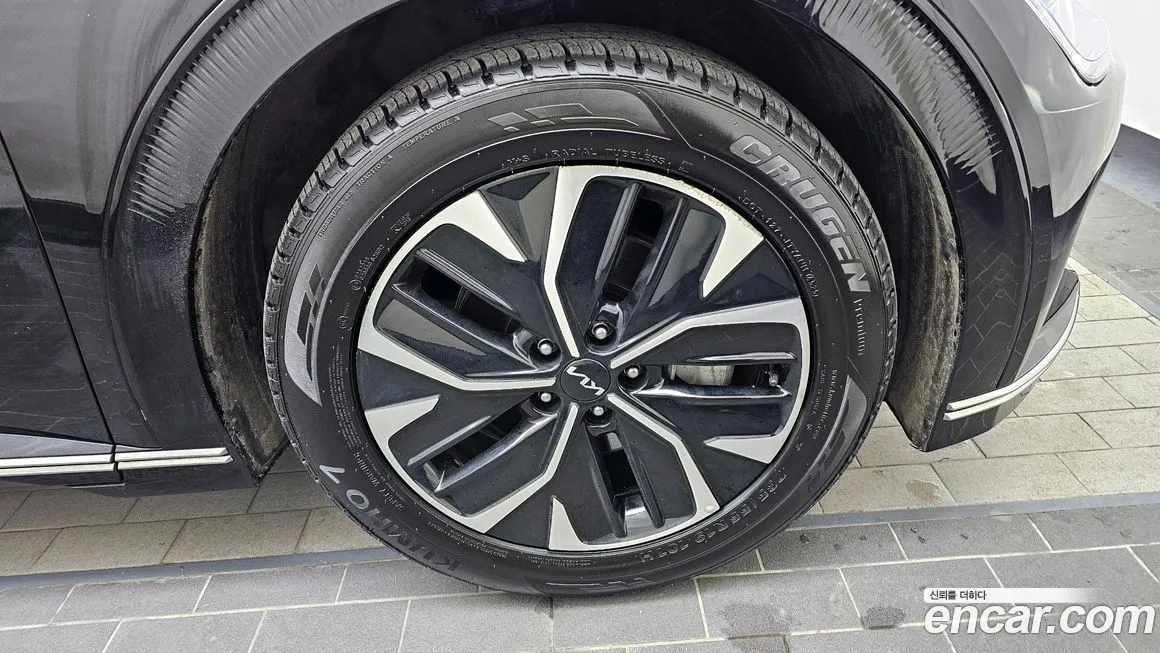 Kia EV6 2023 из KR, фото 6