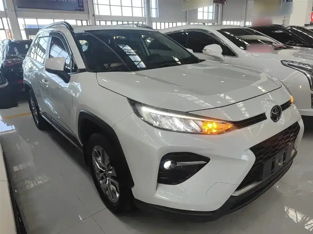 Toyota Wildlander 2021 из CN, фото 8